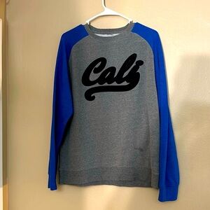 RING OF FIRE: CALI CREWNECK SWEATSHIRT. USED. GRAY/BLUE. SIZE: MEDIUM